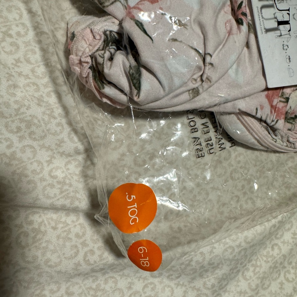 Posh Peanut Sleep Sack 6-18 M Vintage Pink Rose 0.5 Tog - Picture 2 of 3